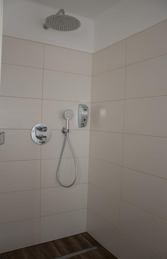 ホテル Haus Guggenberger Liesing エクステリア 写真